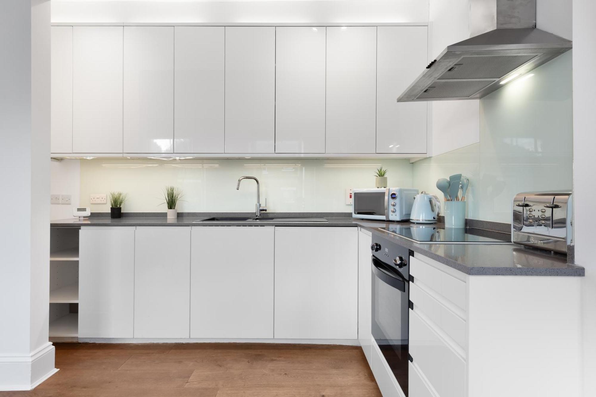 Luxury 4 Bedroom Flat With Stunning Shard View From Terrace In Central London! Next To Station, Sleeps 9 Екстер'єр фото