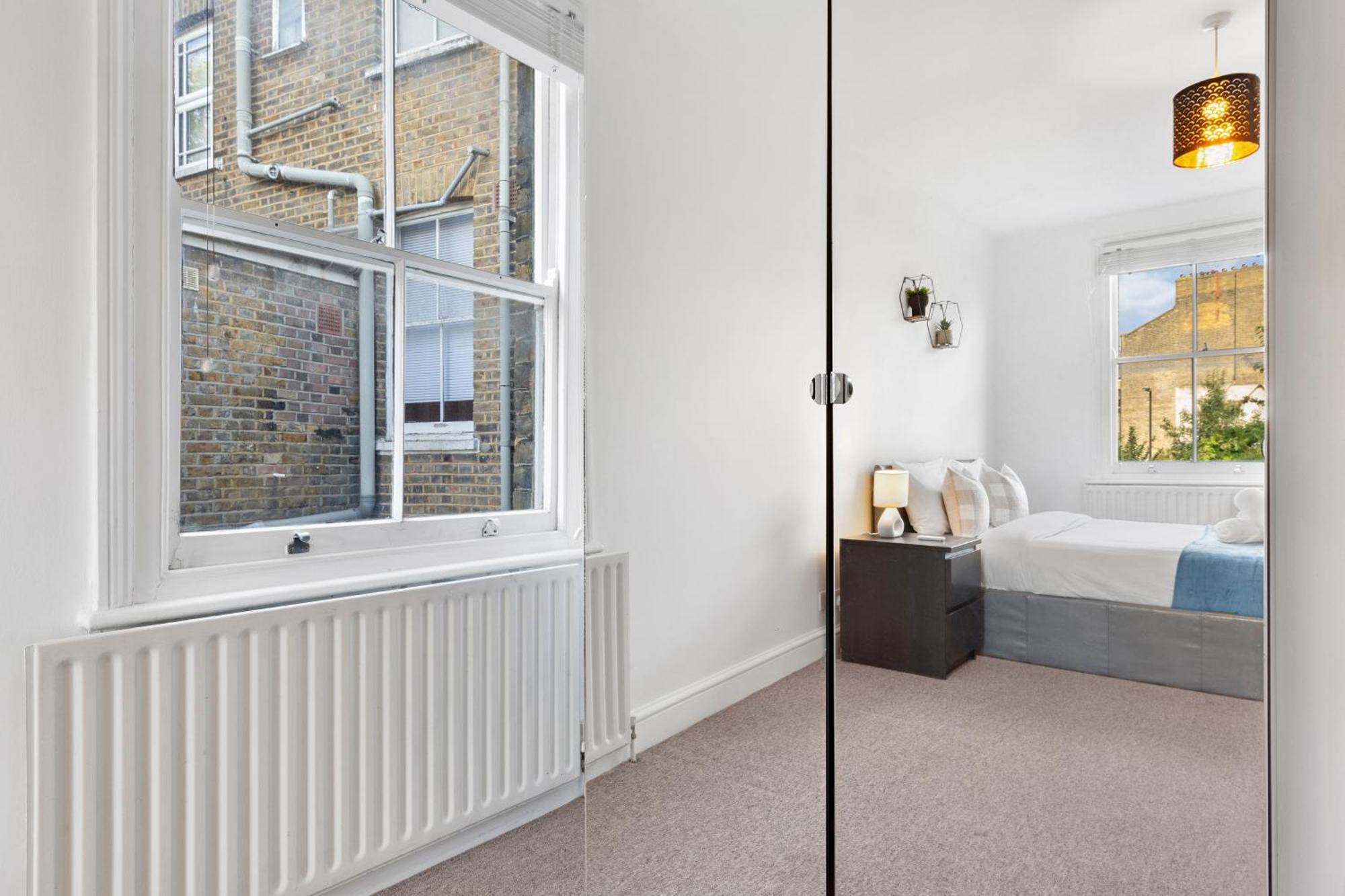 Luxury 4 Bedroom Flat With Stunning Shard View From Terrace In Central London! Next To Station, Sleeps 9 Екстер'єр фото