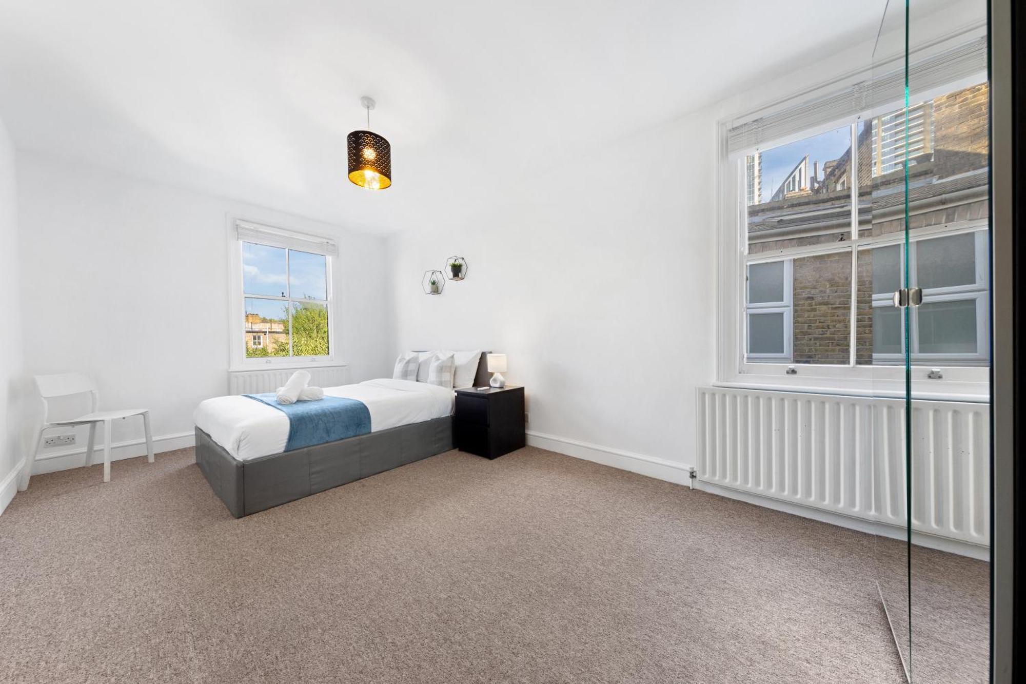 Luxury 4 Bedroom Flat With Stunning Shard View From Terrace In Central London! Next To Station, Sleeps 9 Екстер'єр фото