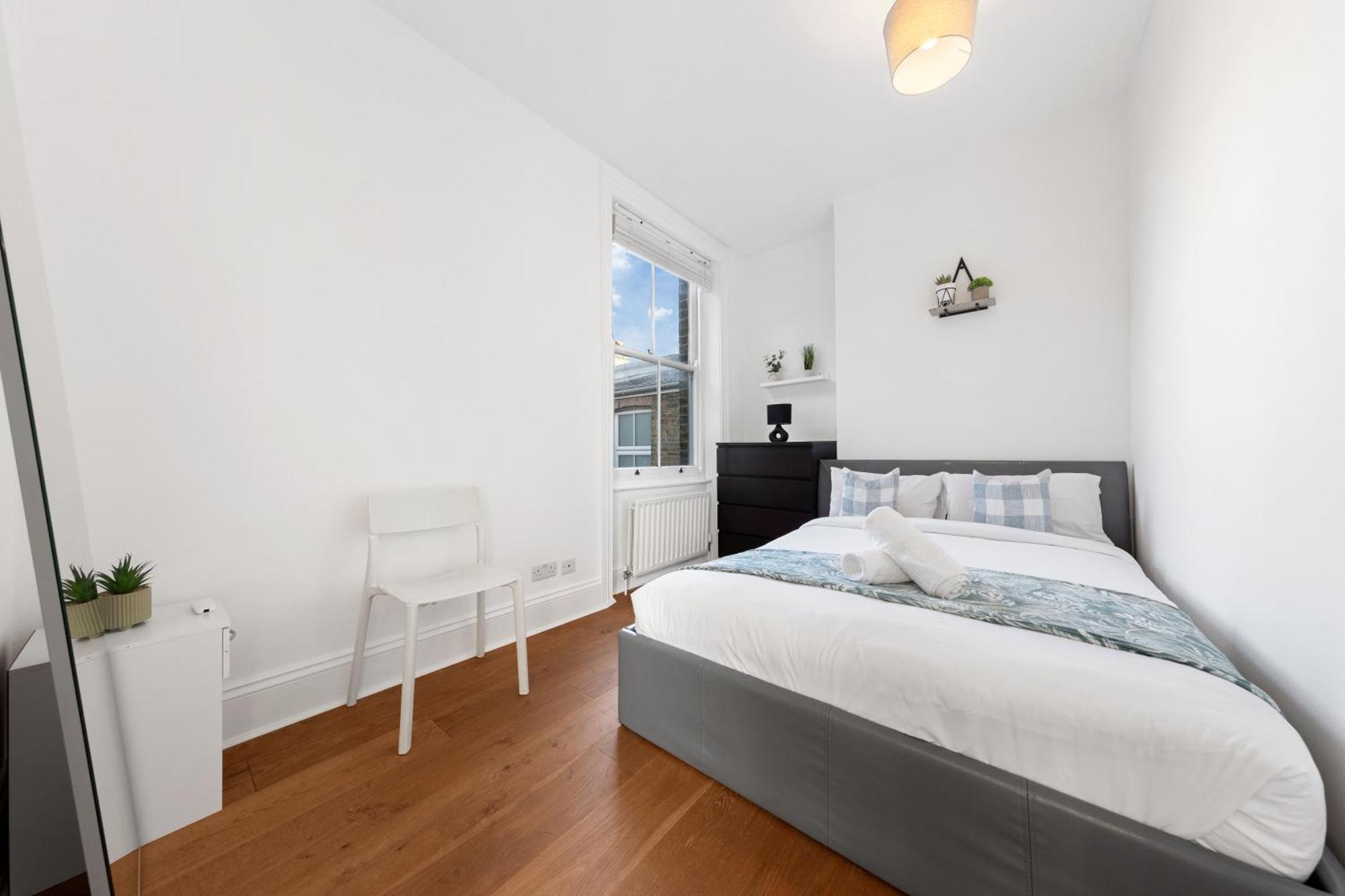 Luxury 4 Bedroom Flat With Stunning Shard View From Terrace In Central London! Next To Station, Sleeps 9 Екстер'єр фото